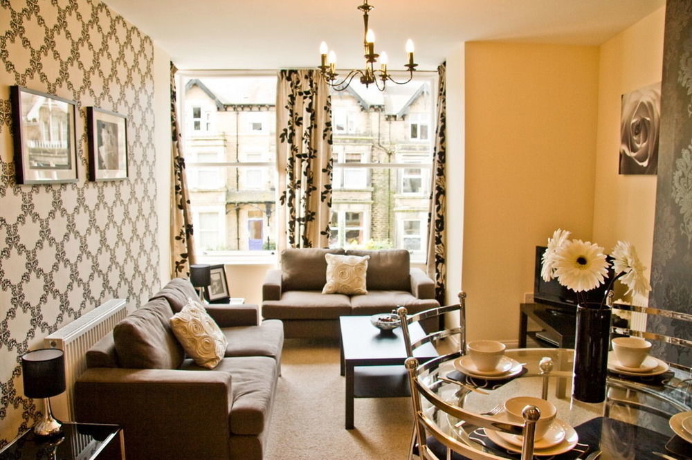 Harrogate Boutique Apartments - Self Contained Apartments מראה חיצוני תמונה